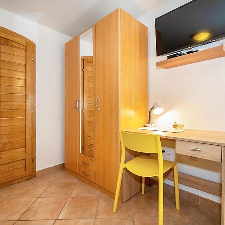 באסקה Studio Apartment Tea מראה חיצוני תמונה