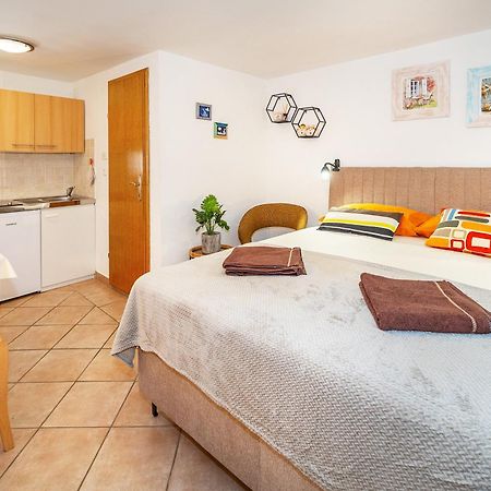 באסקה Studio Apartment Tea מראה חיצוני תמונה